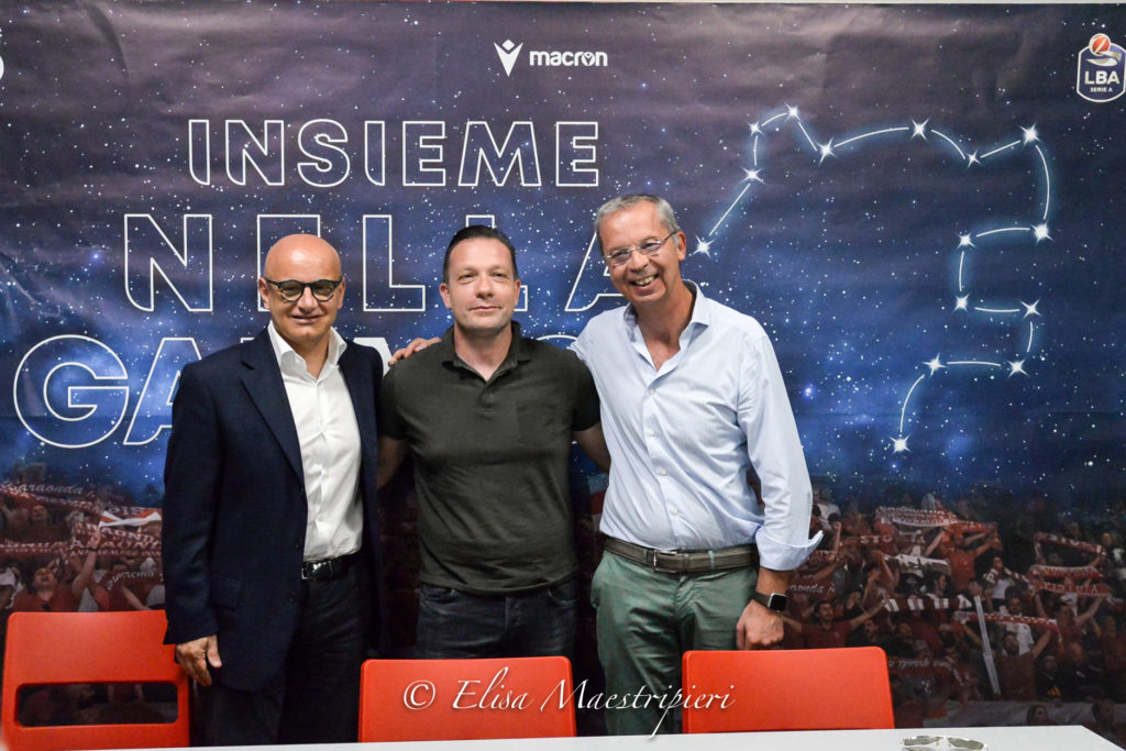 La T Tecnica Platinum Sponsor