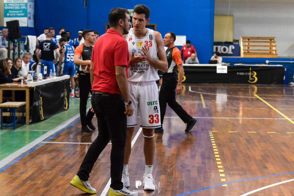 Ryan Hawkins e Nicola Brienza