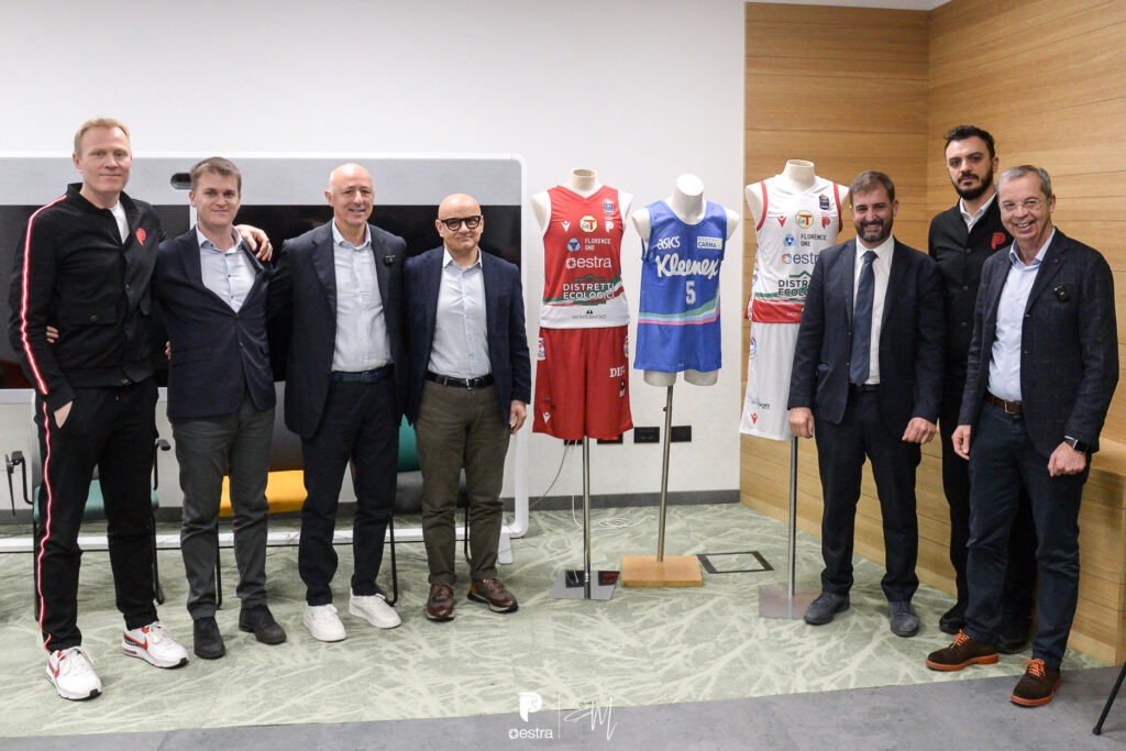 Presentazione Maglie per le Final Eight da ESTRA