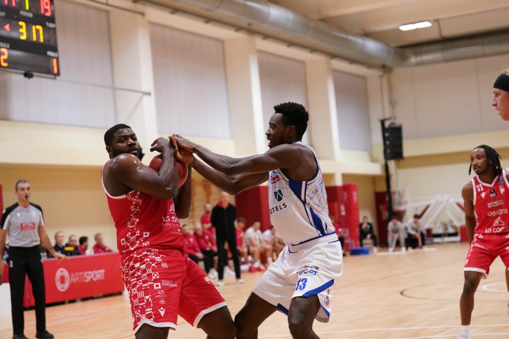 eric paschall amichevole reggio emilia pistoia