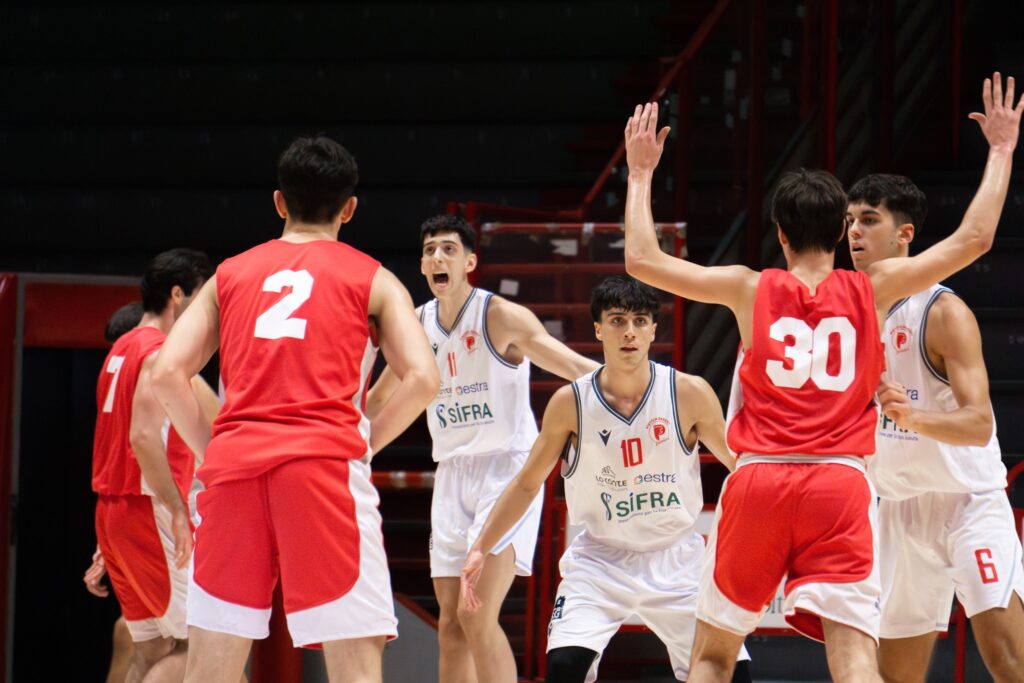giovanili pistoia basket junior cemmi stoch