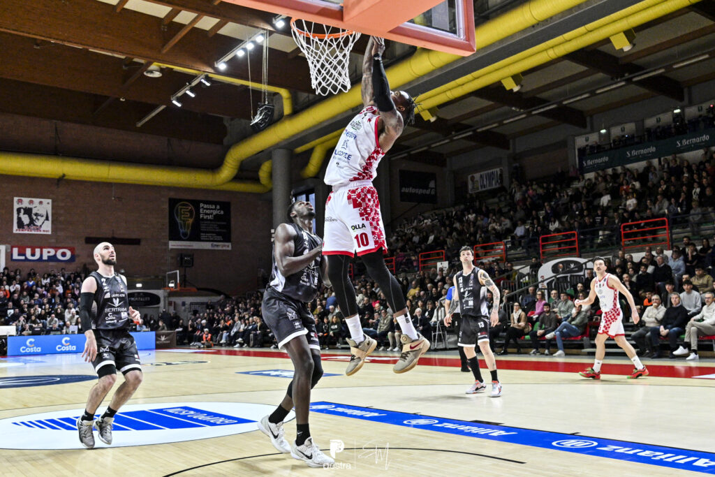 derek cooke tortona estra pistoia